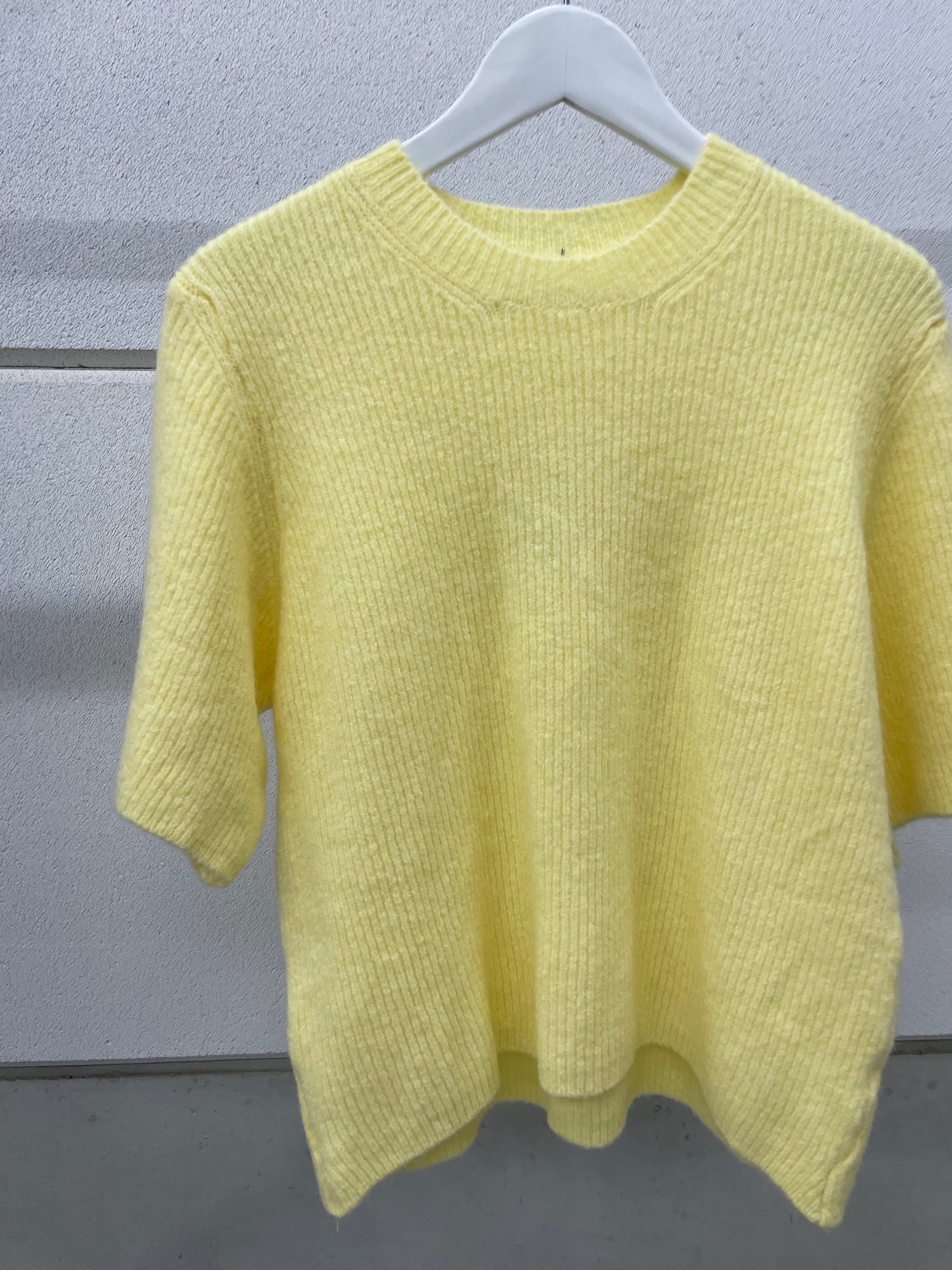 Oversized knitted t-shirt