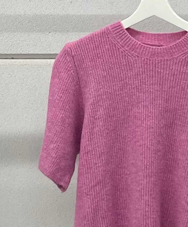 Oversized knitted t-shirt