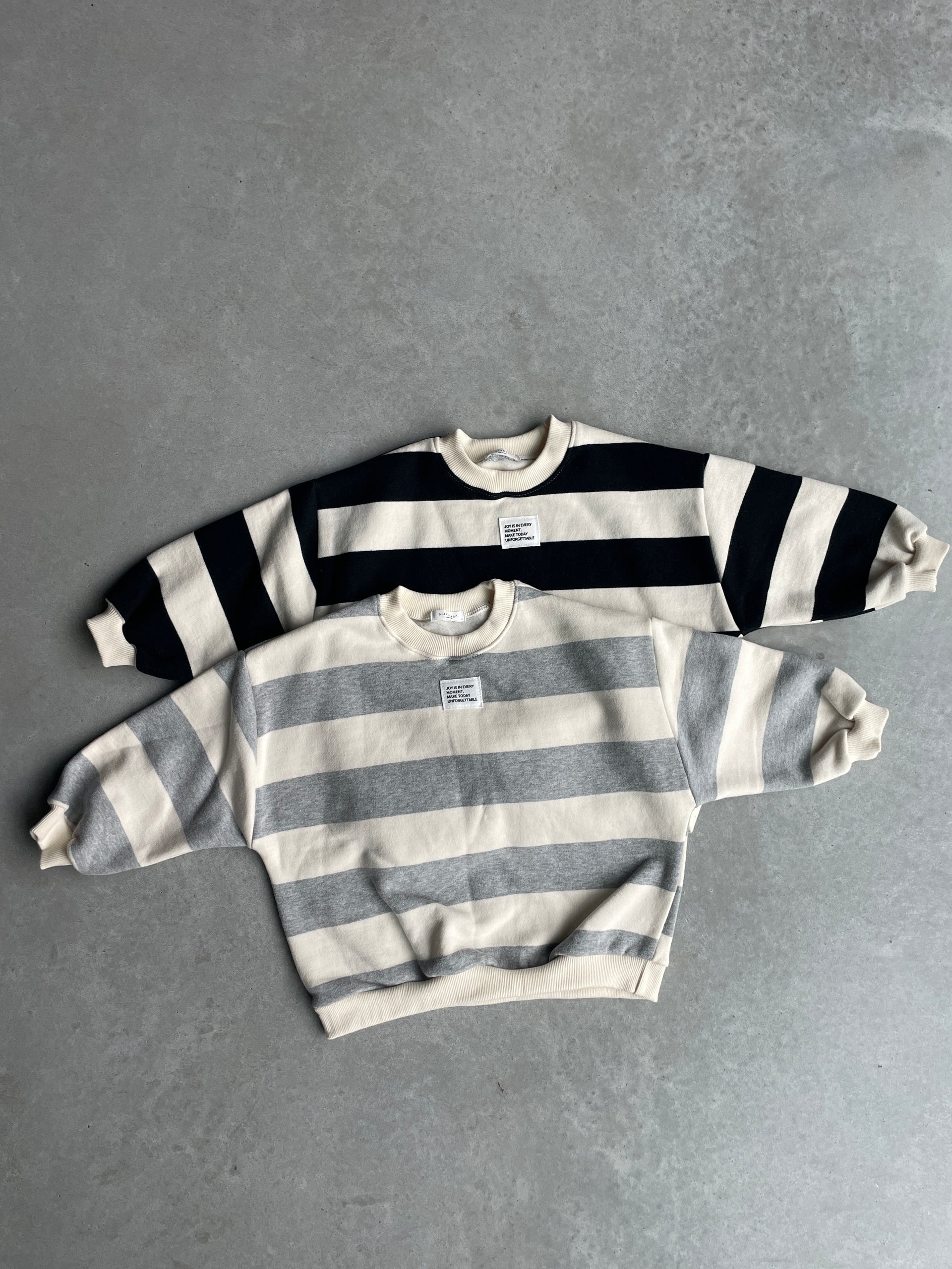 Oversized big stripes sweater