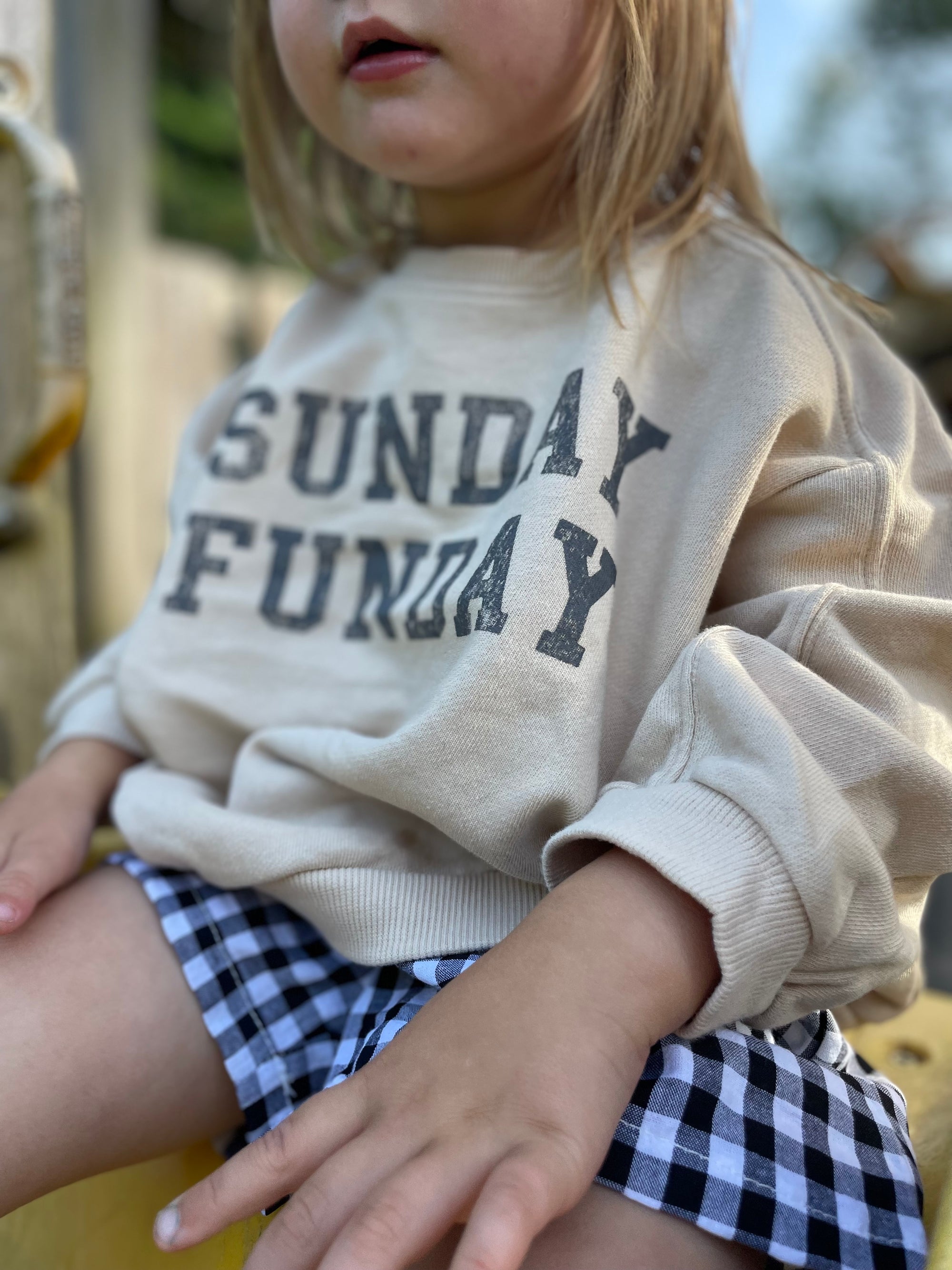 Oversized sunday funday sweater - beige