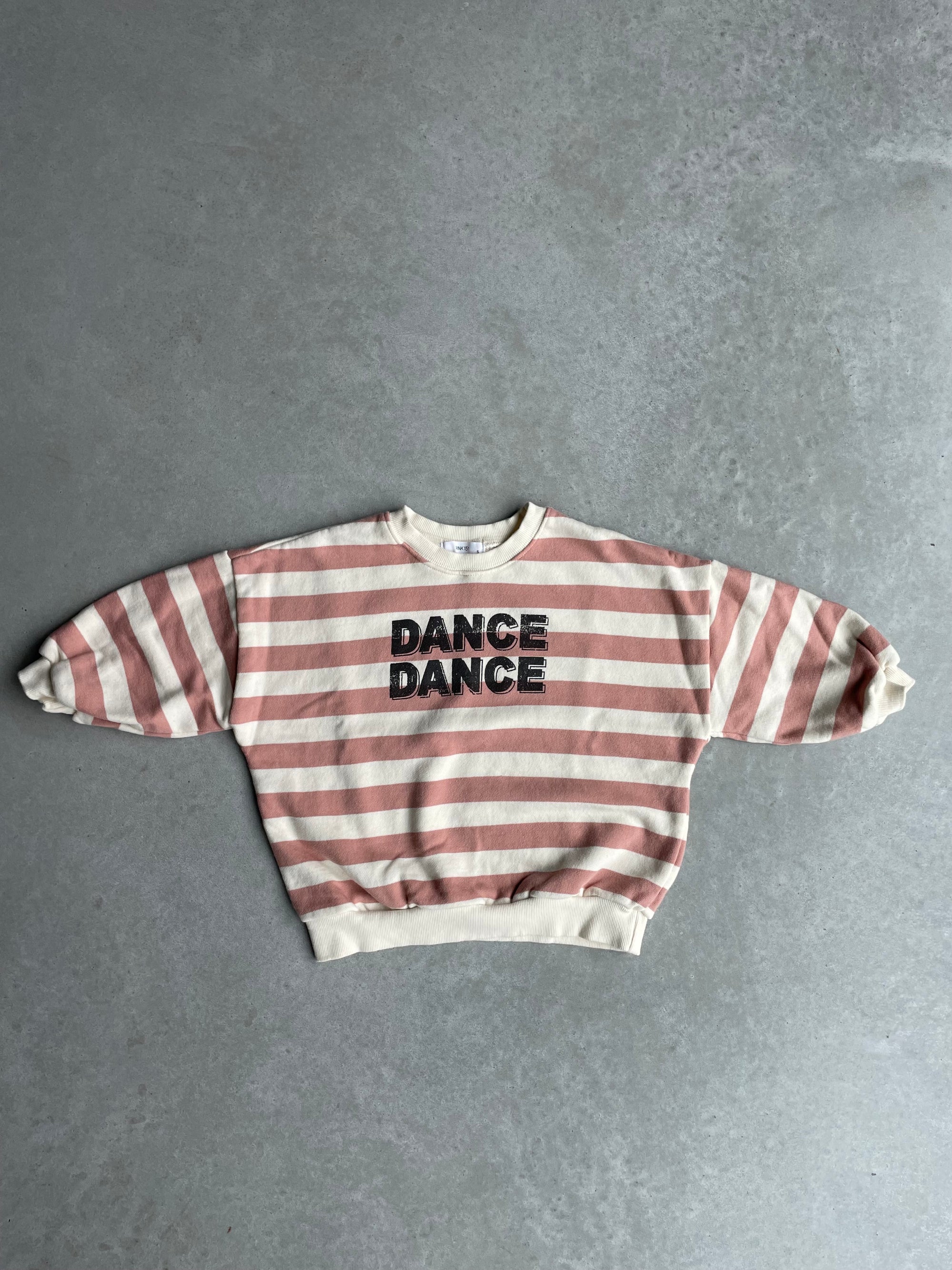 Oversized dance dance sweater - oudroze