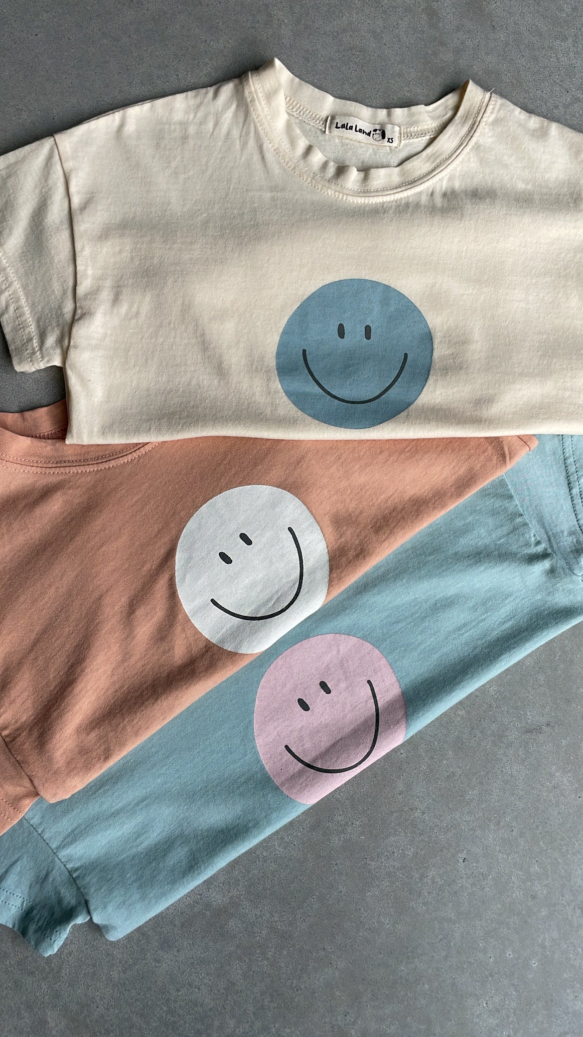 Smiley tee - blauw