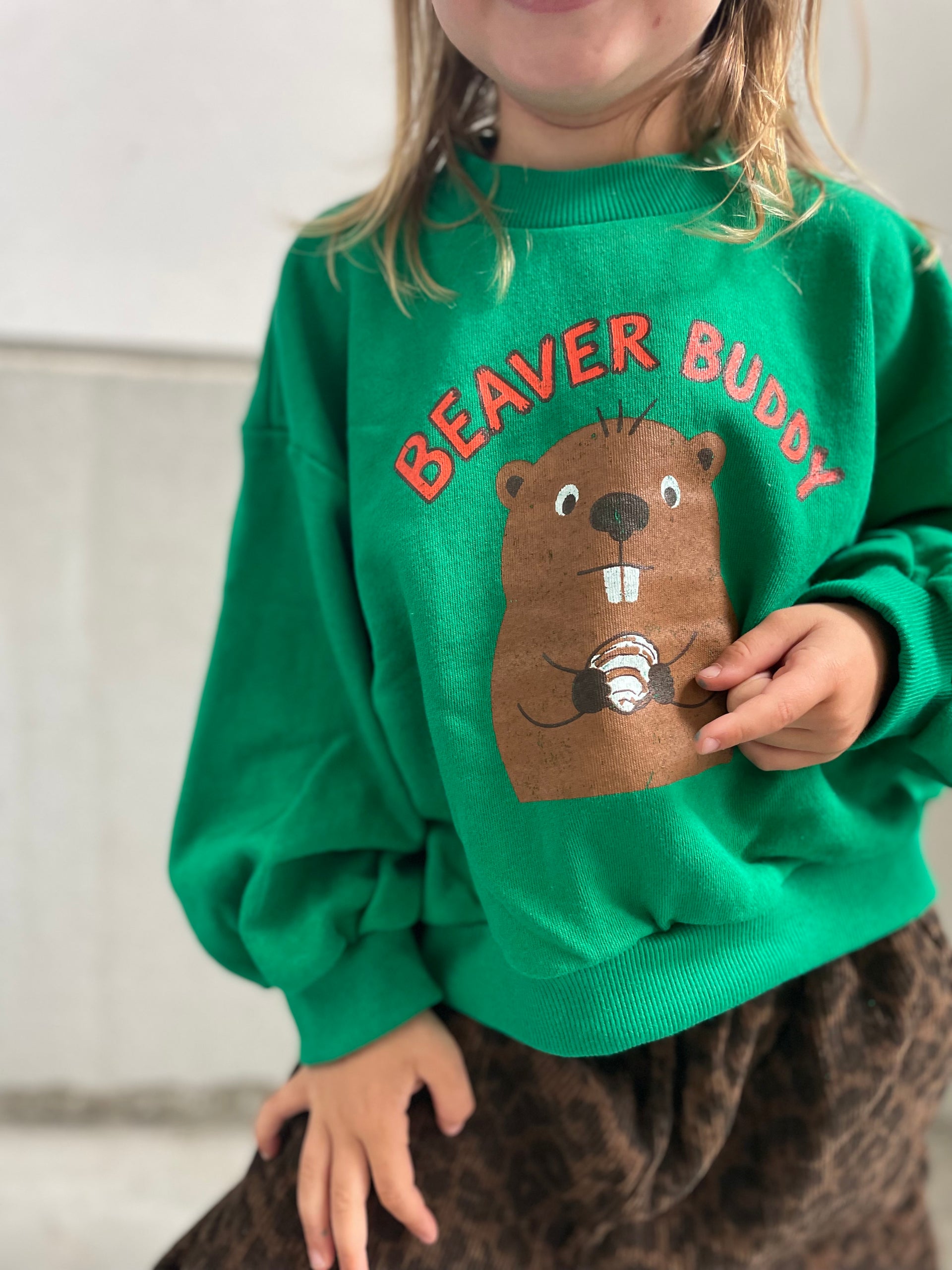 Oversized beaver sweater