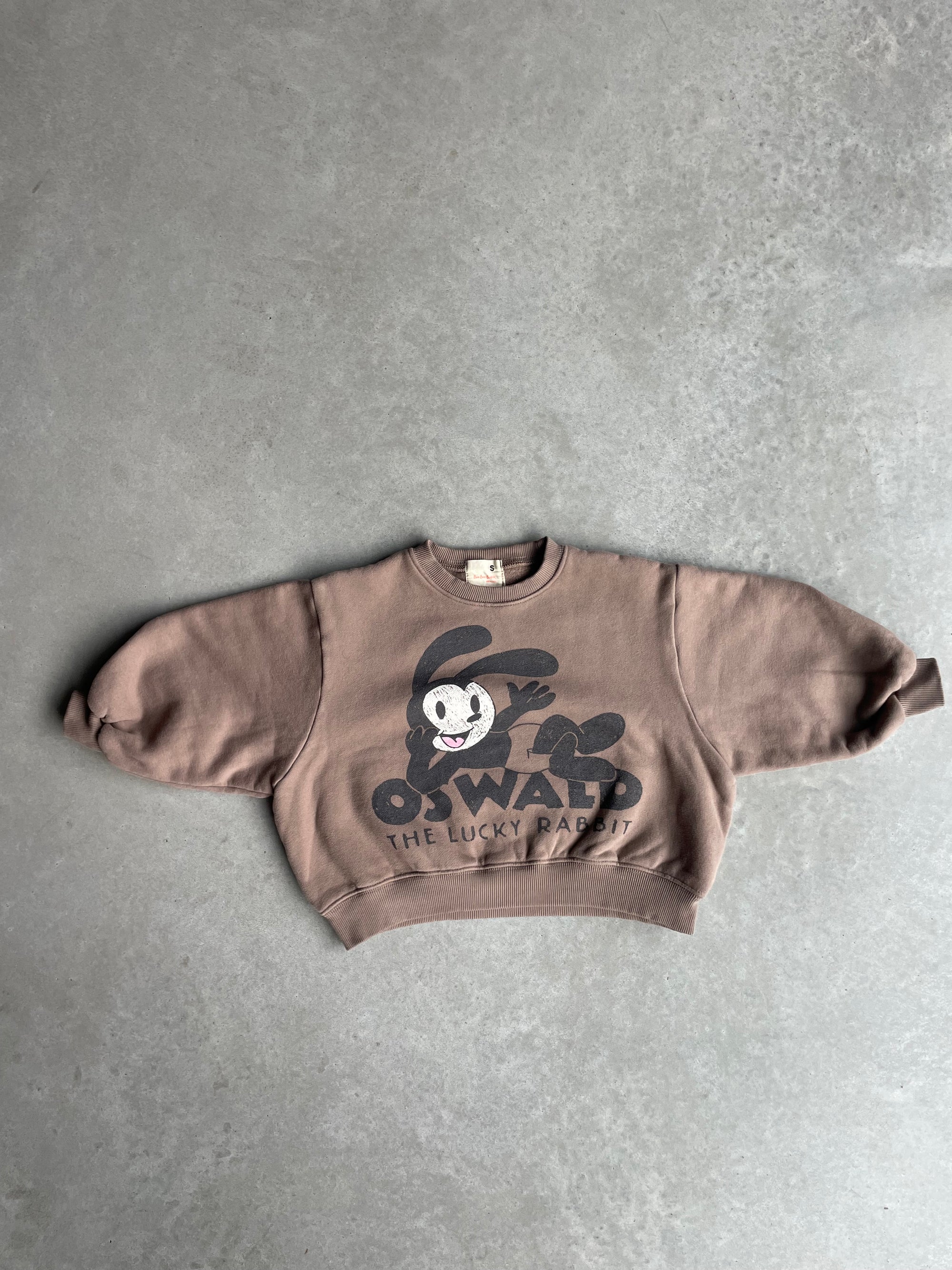 Oversized lucky rabbit sweater - bruin