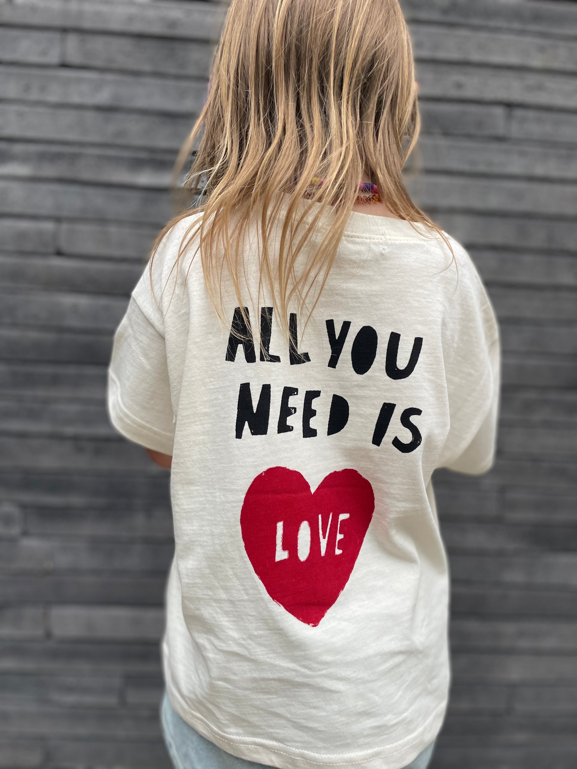 All you need is love tee
