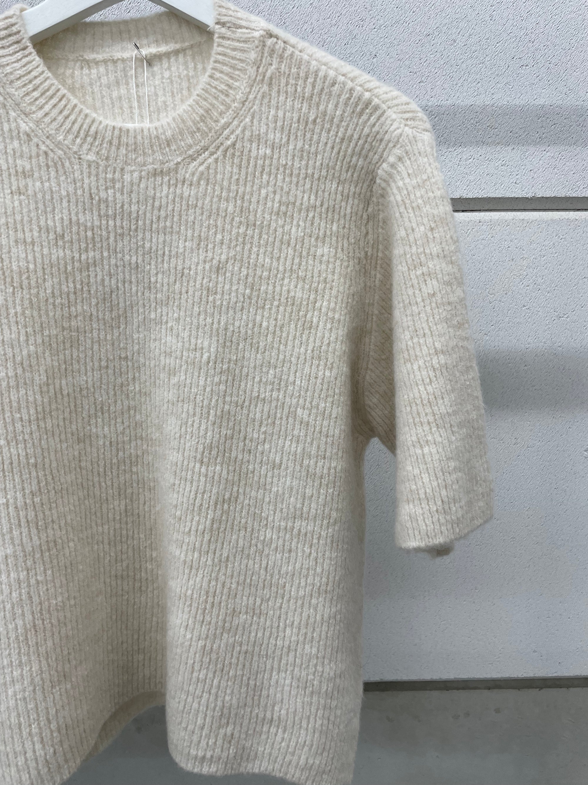 Oversized knitted t-shirt