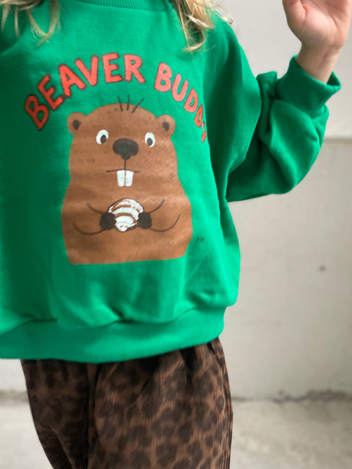 Oversized beaver sweater