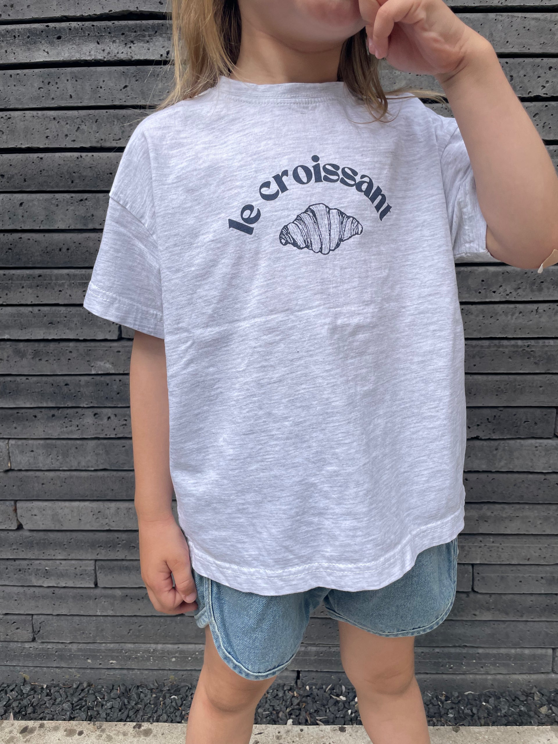 Croissant tee