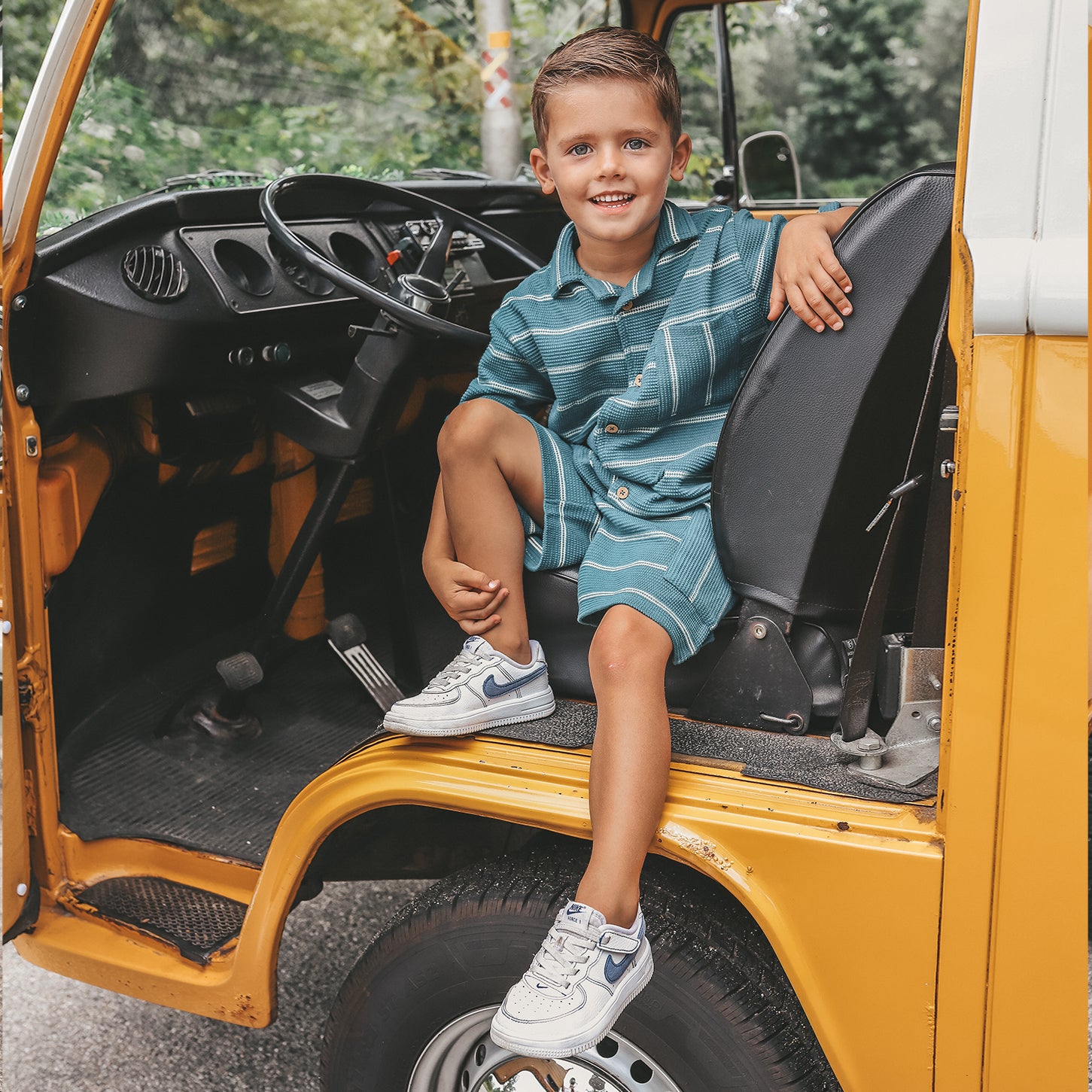 Structure stripe loose shirt