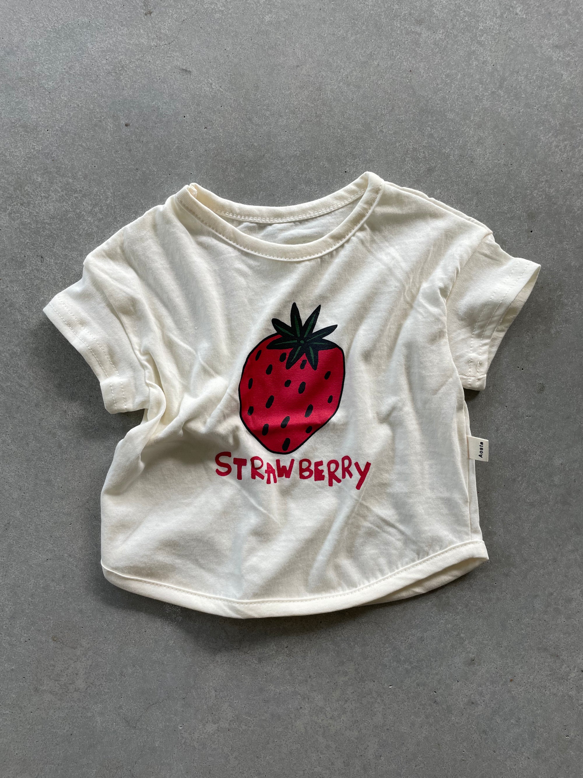 Strawberry tee